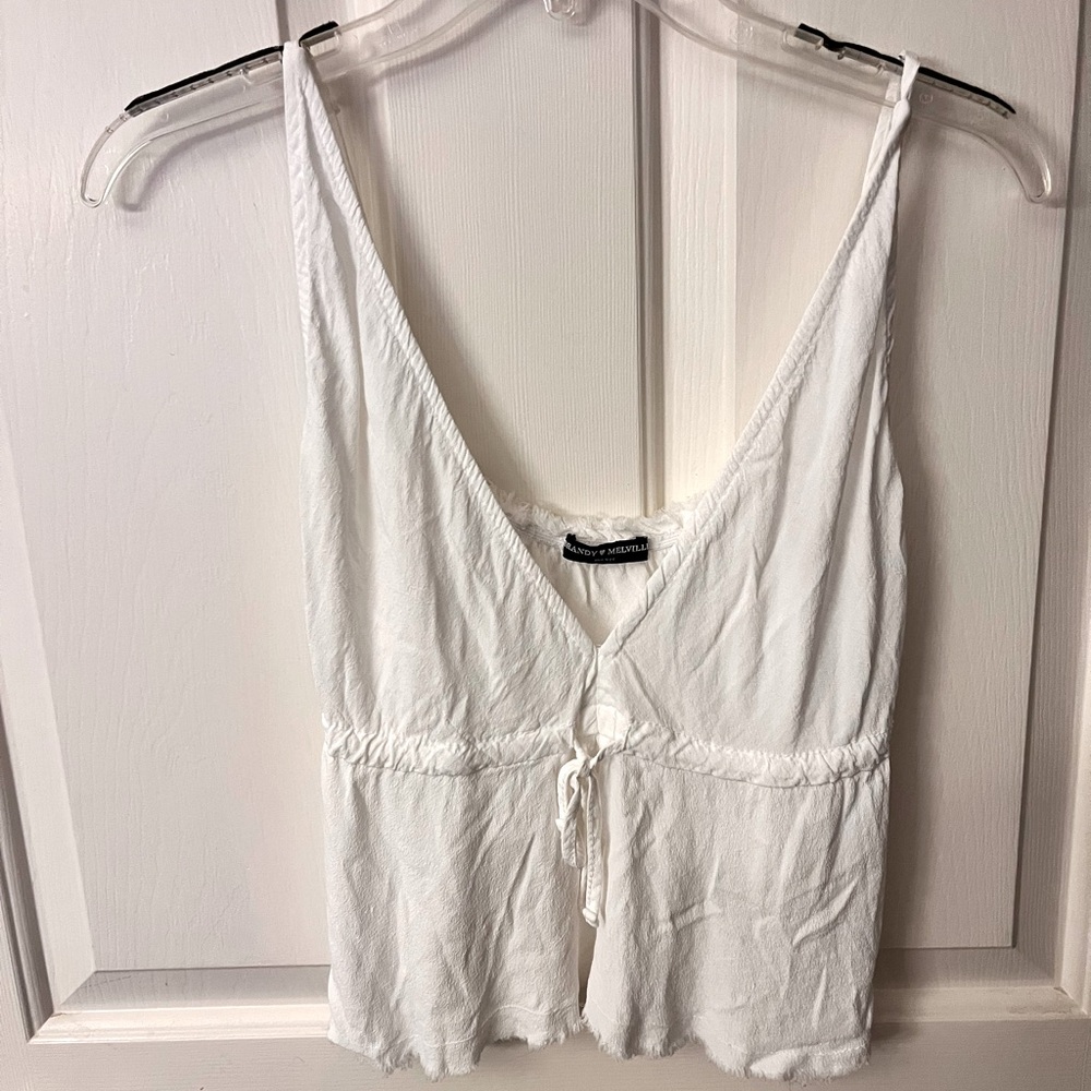 Brandy Melville- Cute white Top - one Size (small)